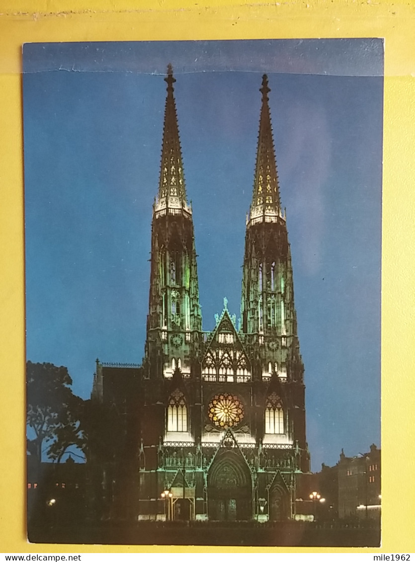 KOV 400-56 - WIEN, VIENNA, VIENNE, AUSTRIA, Votivkirche, Church, Eglise - Iglesias