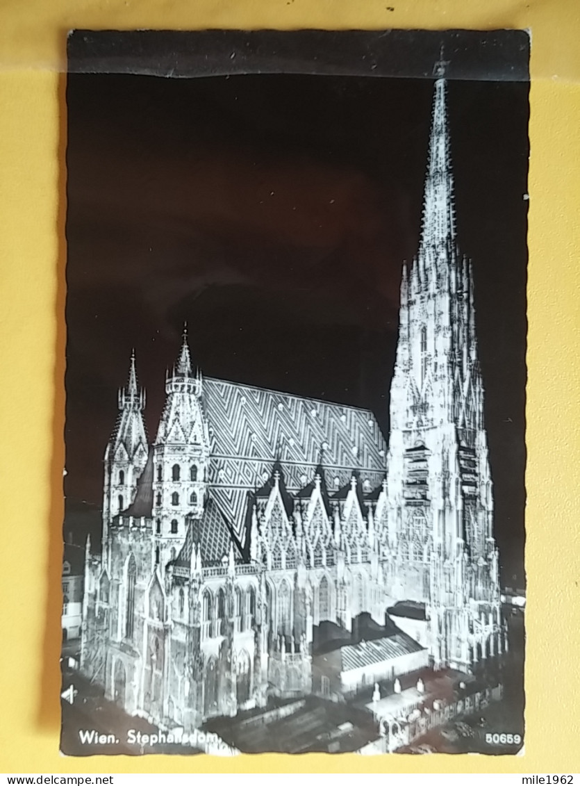 KOV 400-60 - WIEN, VIENNA, VIENNE, AUSTRIA, Stephansdom, Cathedrale, - Kirchen