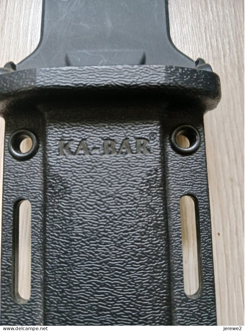 Couteau Poignard Vintage KA-BAR - Armes Blanches
