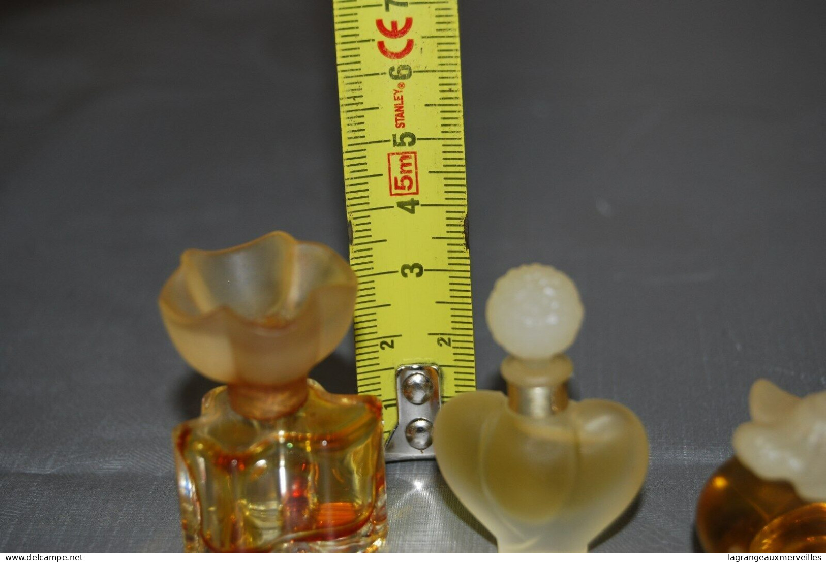 C154 3 Miniatures De Parfum De Collecton - Sin Clasificación