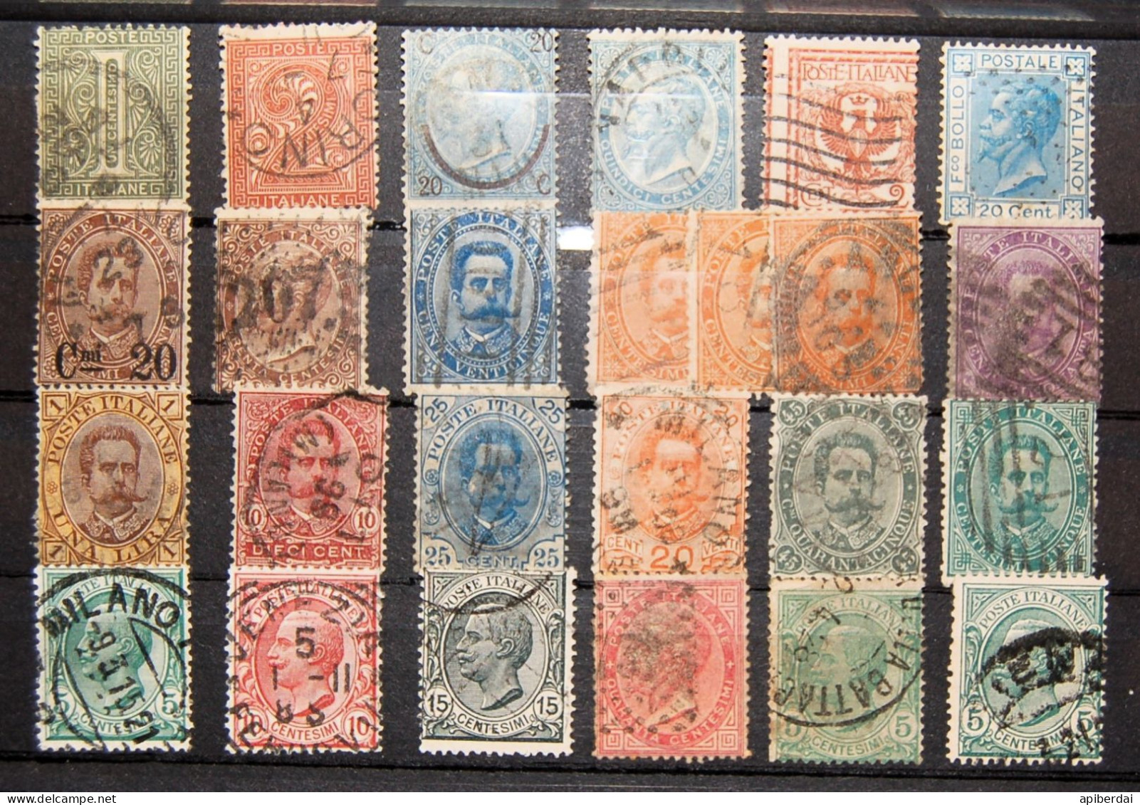 Italie Italia - About 50 Old Stamps Used - Lotti E Collezioni