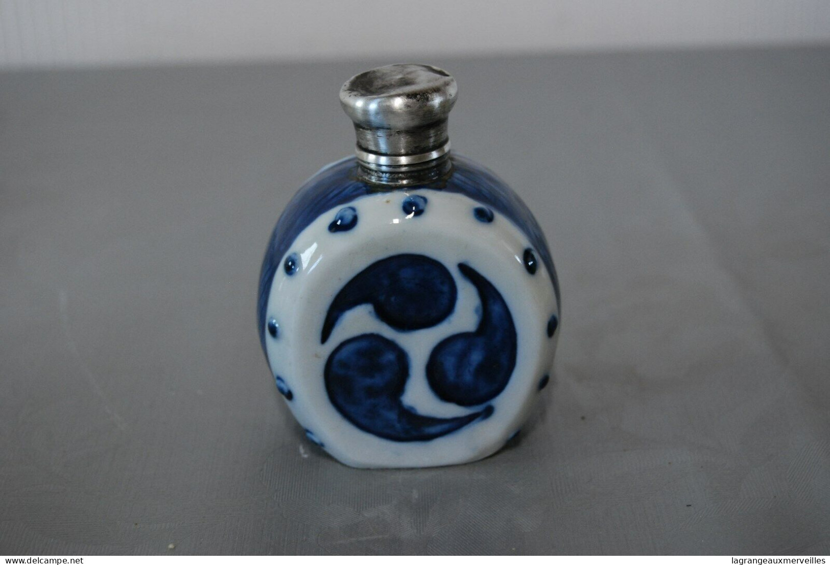 C154 Ancien Mini - Flacon De Parfum - Céramique - Frascos (vacíos)