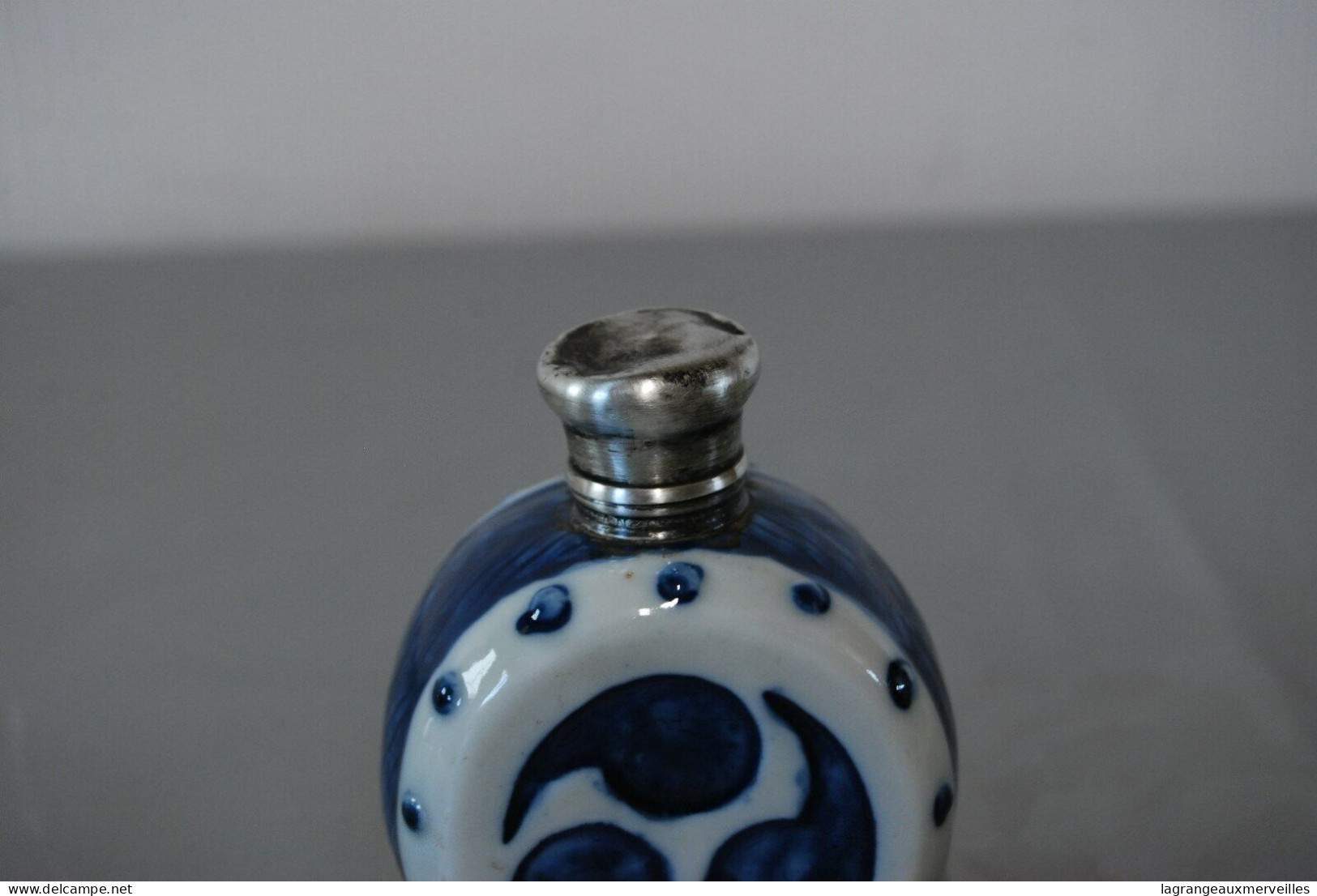 C154 Ancien Mini - Flacon De Parfum - Céramique - Flacons (vides)