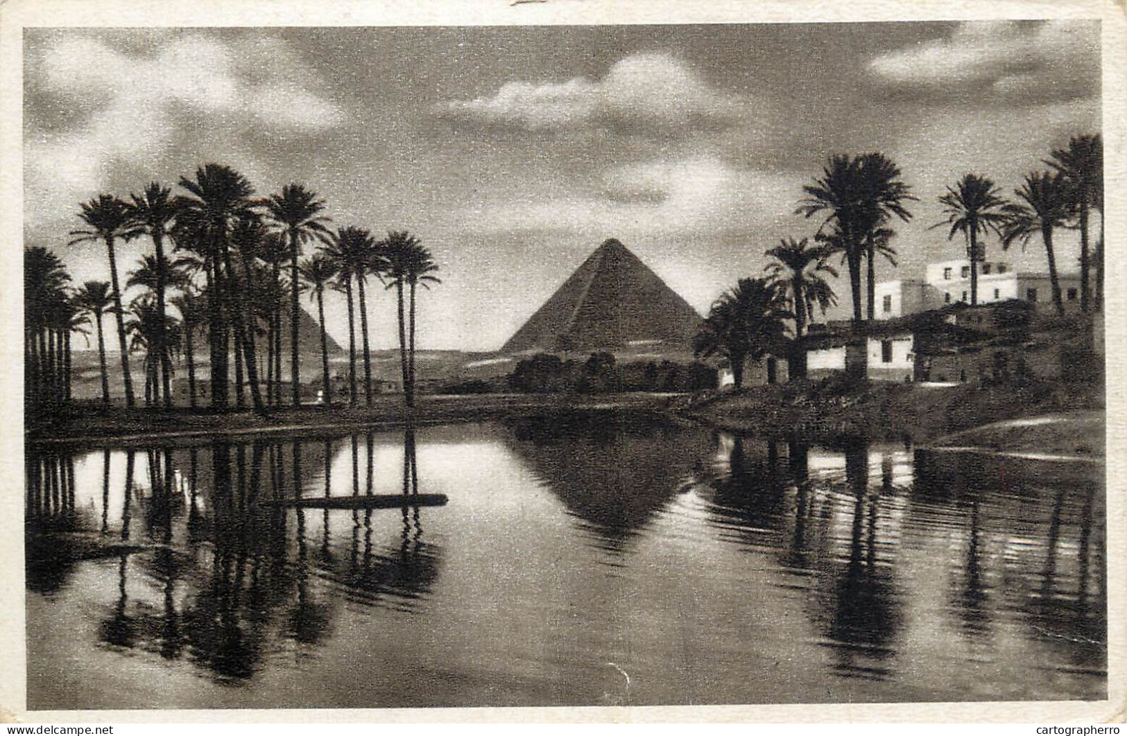 Postcard Egypt Cairo The Pyramids Of Guizeh & Mena Village - Pyramides