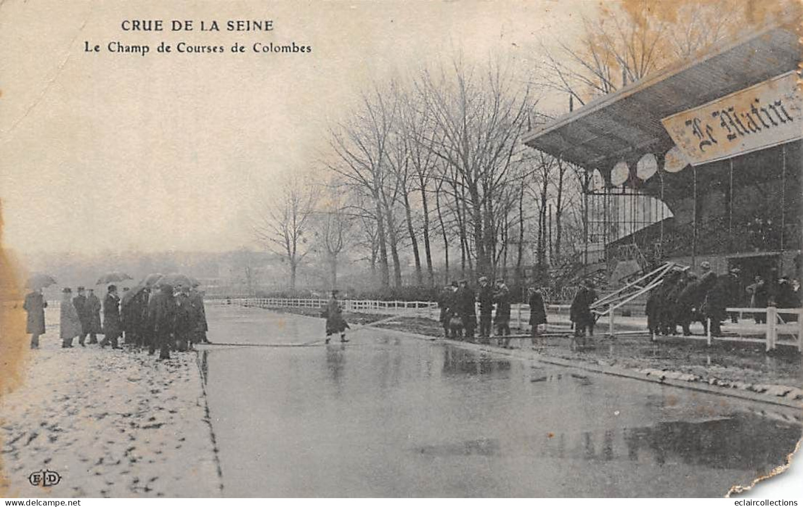 Colombes        92         Inondations 1910. , Le Champ De Course De Colombes. Angle Coupé      (voir Scan) - Colombes