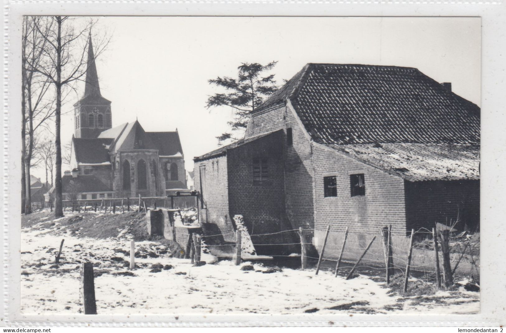 Neeroeteren. Neermolen. * - Maaseik