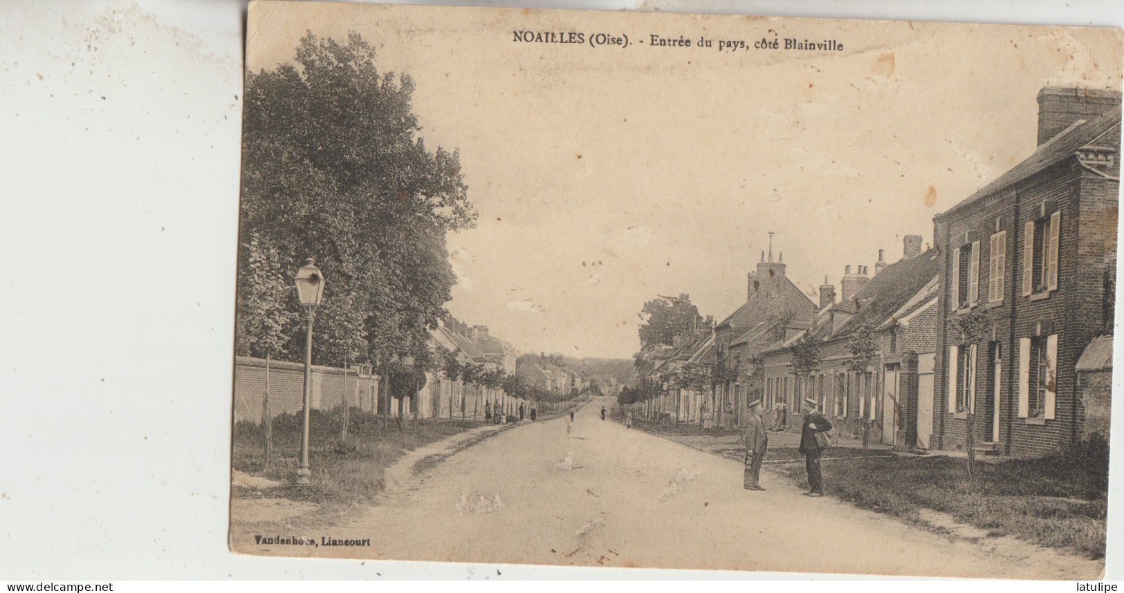 Noailles  60  Circulée Timbrée Entrée Du Pays Coté Blainville Rue Animée - Noailles