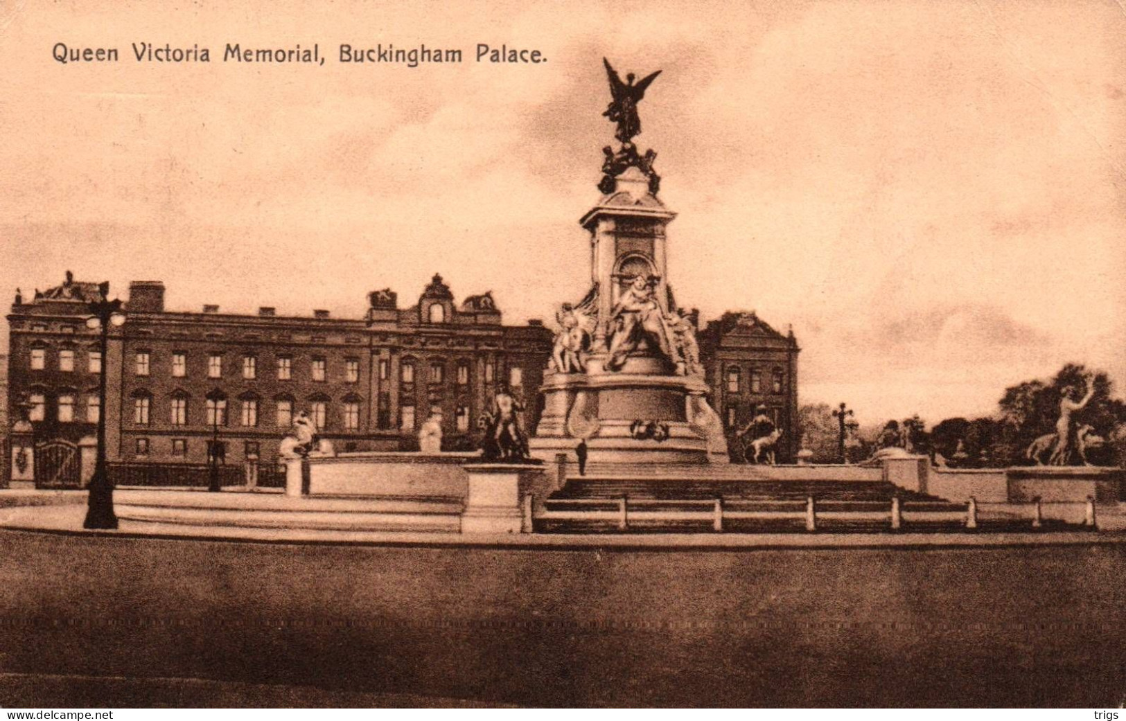 London - Buckingham Palace, Queen Victoria Memorial - Buckingham Palace