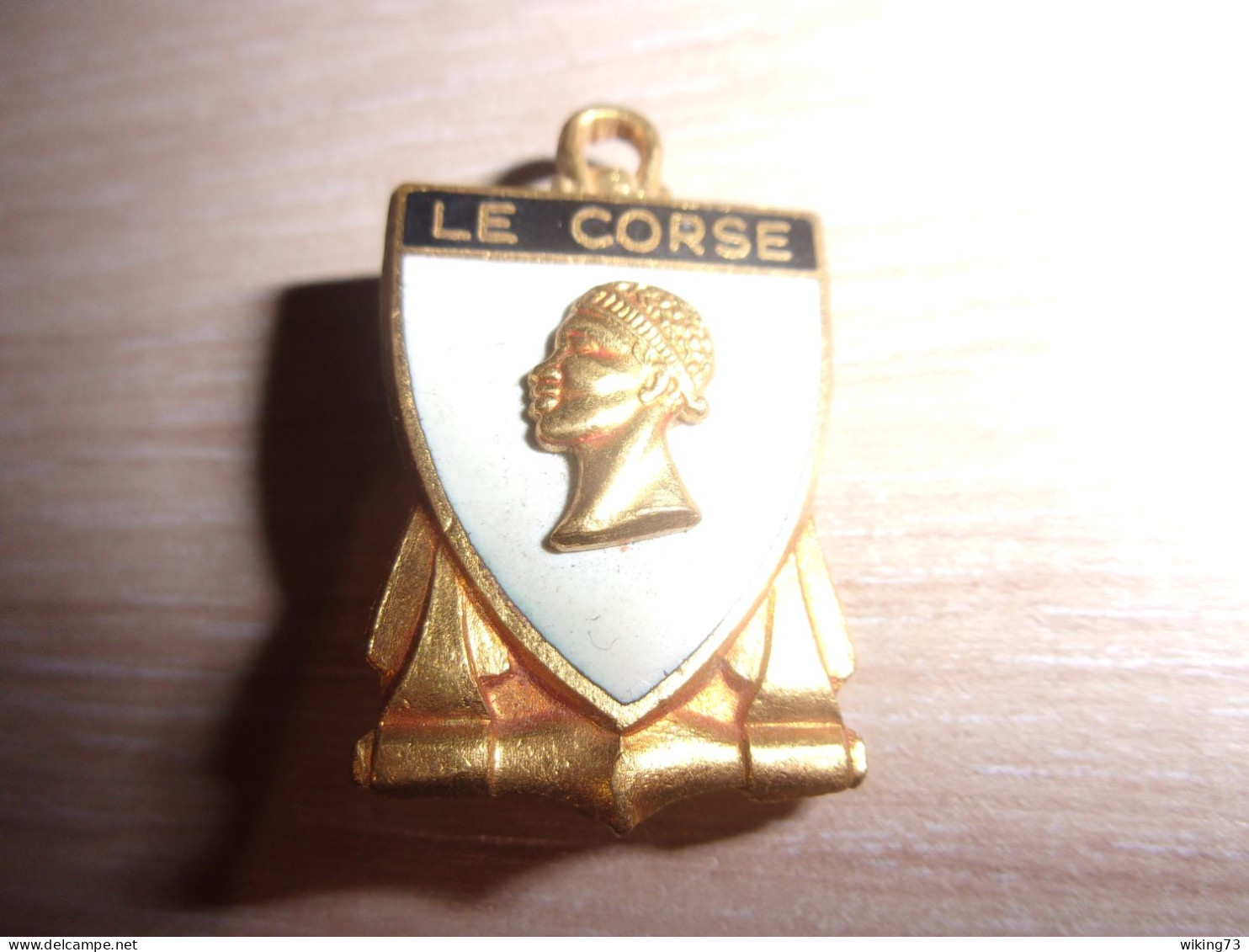 Insigne Escorteur Rapide " Le Corse "- Marine Nationale - Guerre - Armée - Navy