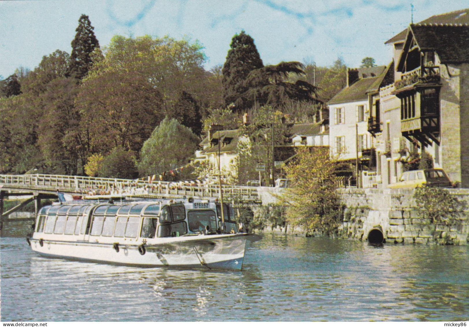 SAINT MAMMES ---Croisières Touristiques Sur La Seine Et L'Yonne--Vedette Du Val De Seine..(bateau)....carte Publicitaire - Saint Mammes