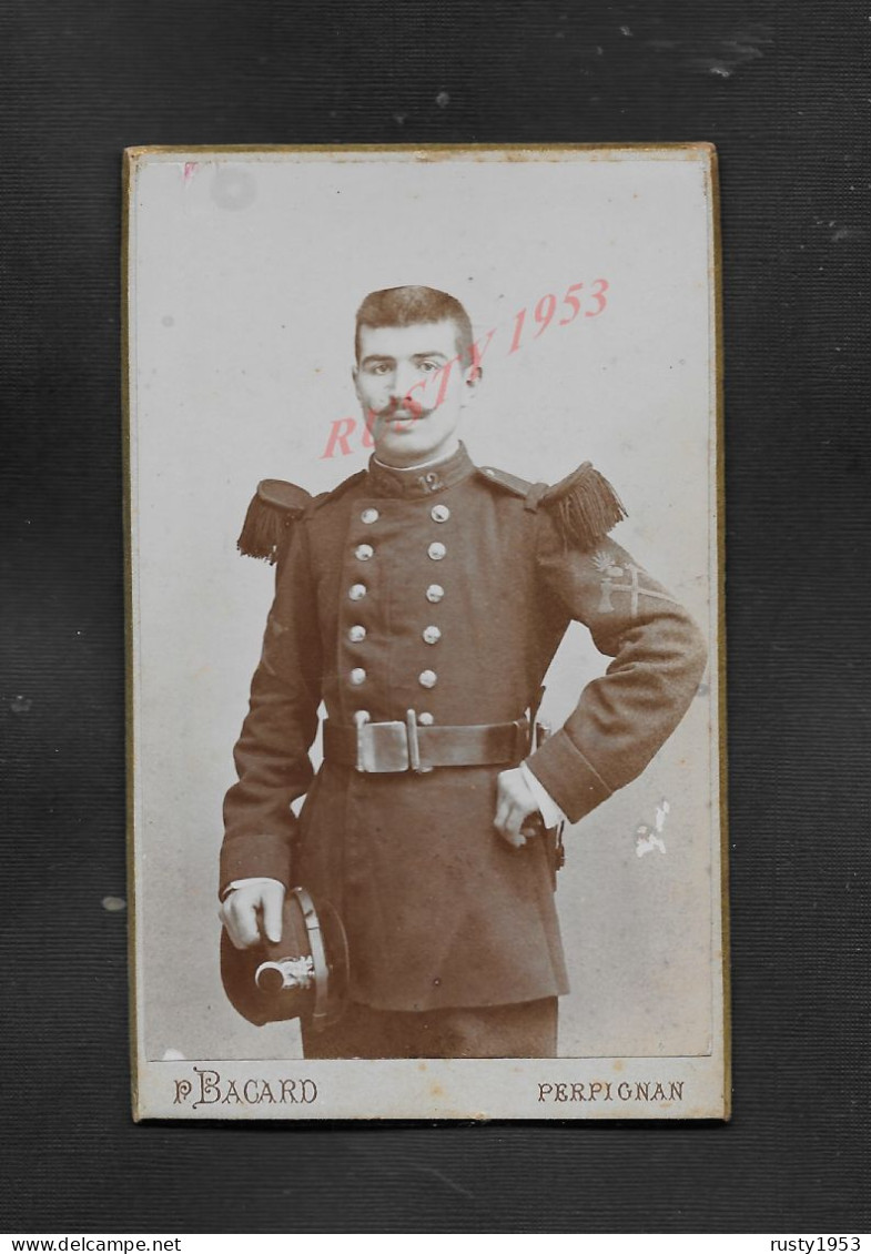 MILITARIA CDV TYPE CARTE DE VISITE PHOTO P BACARD À PERPIGNAN SOLDAT 12e DU FEU POMPIER : - Pompiers