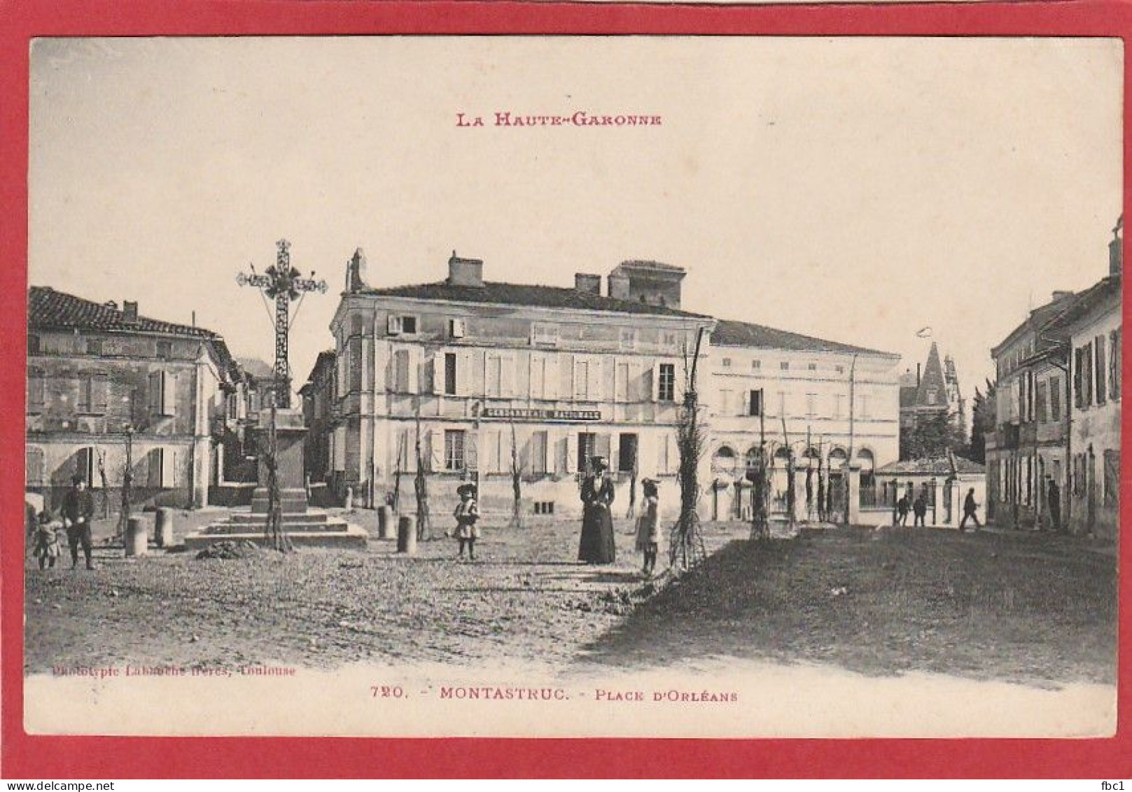 Haute-Garonne - Montastruc - Place D'Orléans - Gendarmerie - Montastruc-la-Conseillère