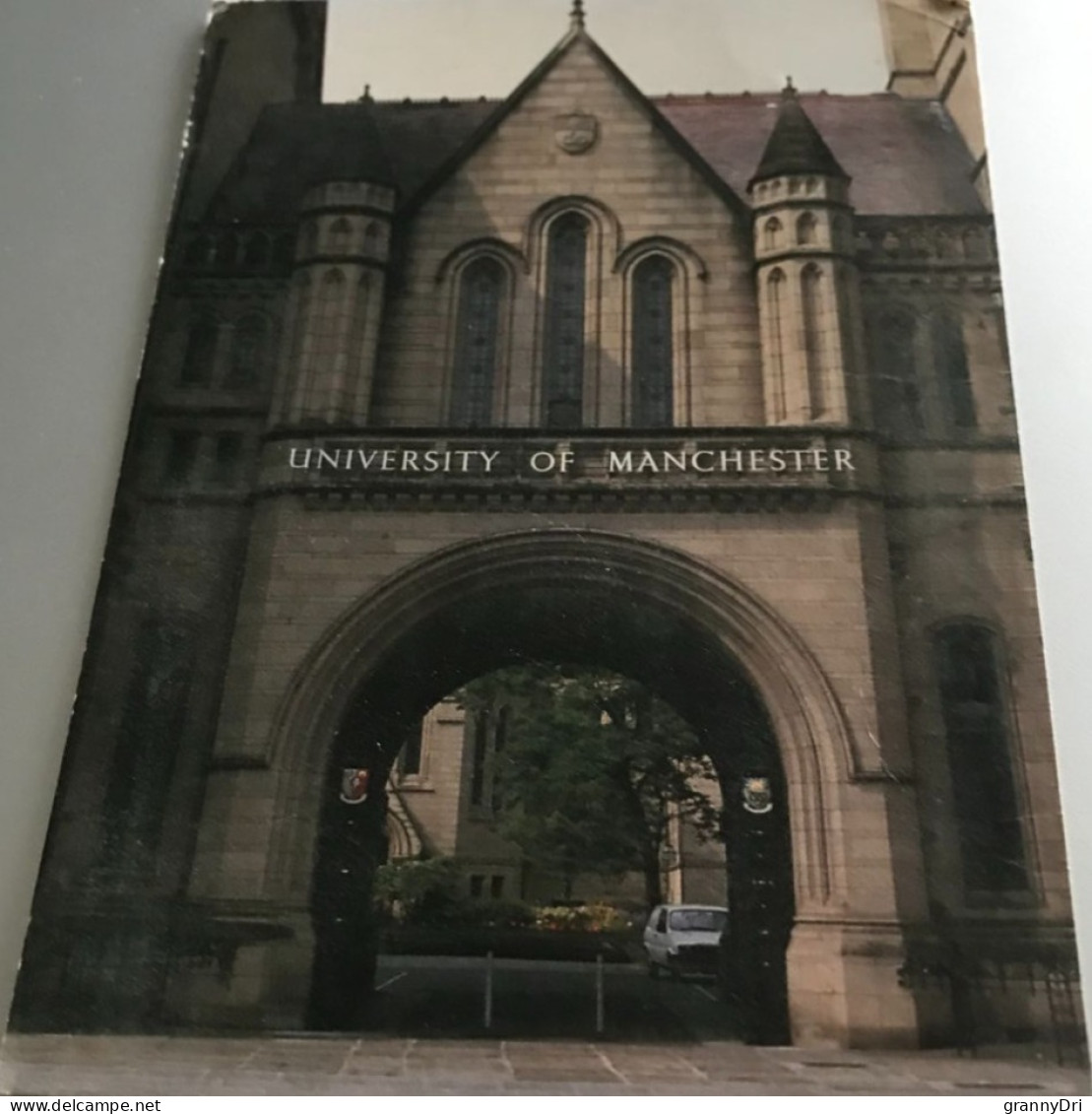 RU Manchester 1996 Entree University Of Manchester Blasons -photo K LPrice M002113L - Manchester