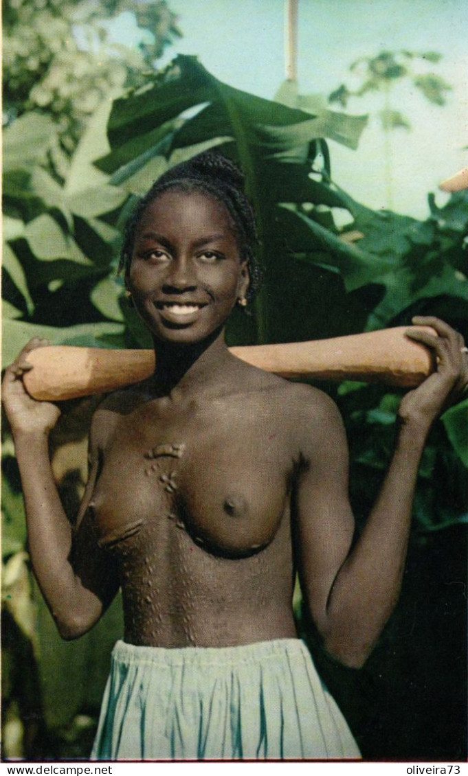 GUINÉ (BISSAU) - PORTUGUESA - Rapariga Papel Tatuada - Biombo - Guinea-Bissau