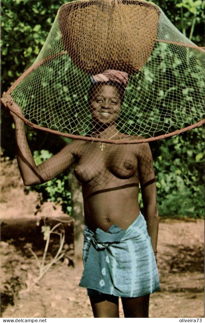 GUINÉ (BISSAU) - PORTUGUESA - Pescadora Papel - Biombo - Guinea Bissau