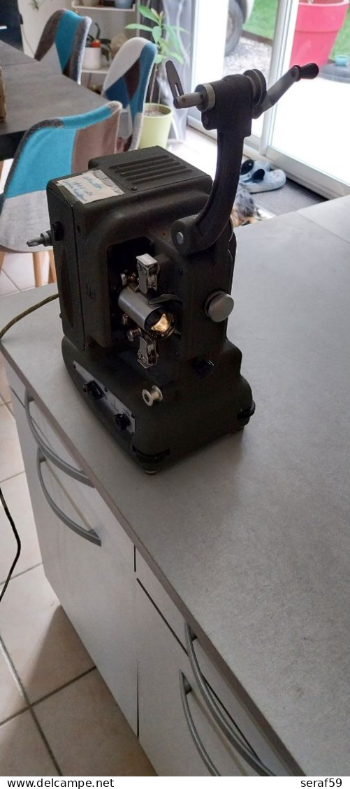 PROJECTEUR FILM PAILLARD BOLLEX M8 - Proiettori Cinematografiche