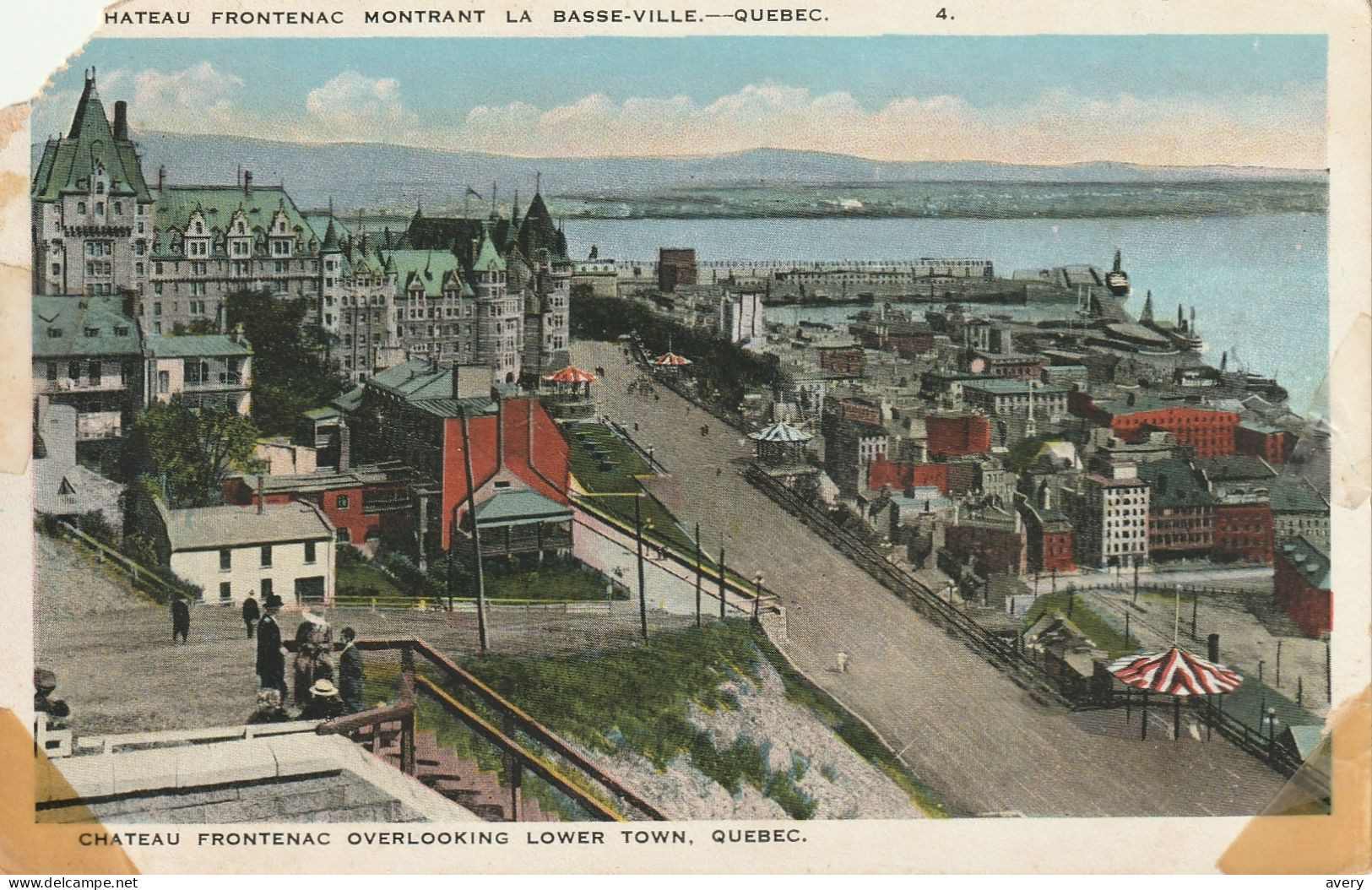 Chateau Frontenac Montrant La Basse-Ville.-Quebec Coin En Haut A Gauche Est Coupee - Québec - La Cité
