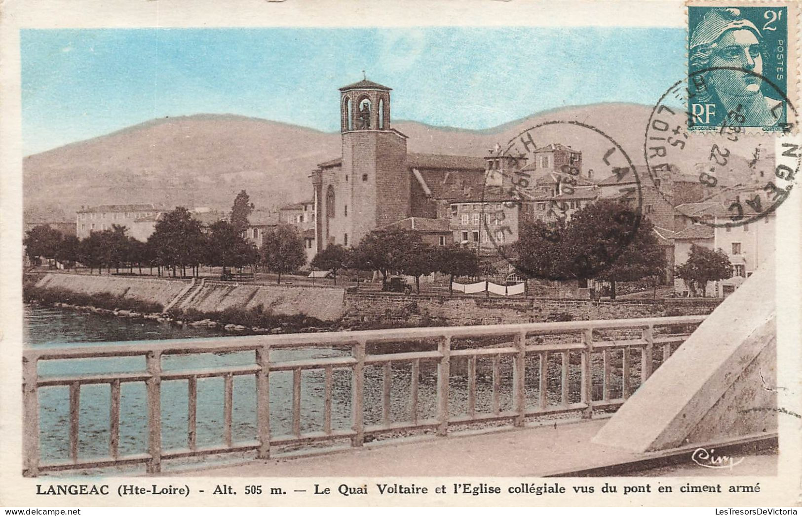 FRANCE - Langeac - Alt 505m - Le Quai Voltaire Et L'Eglise Collégiale Vus Du Pont En Ciment - Carte Postale Ancienne - Langeac