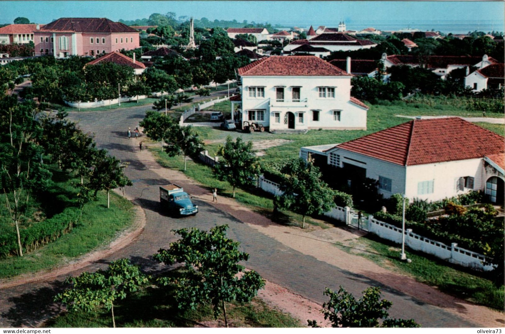 GUINÉ (BISSAU) - PORTUGUESA - Aspecto Parcial E Camaea Municipal - BISSAU - Guinea-Bissau