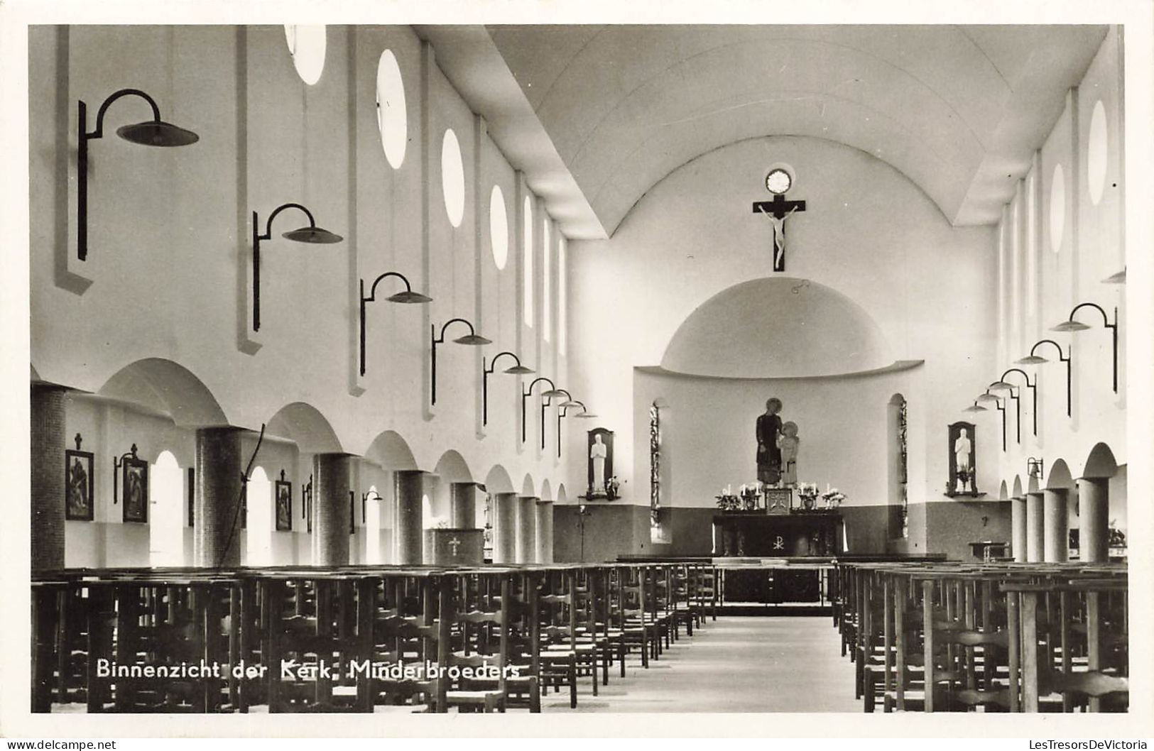 BÂTIMENTS & ARCHITECTURE - Frères Mineurs - Vue Intérieure De L'église - Carte Postale - Kirchen U. Kathedralen