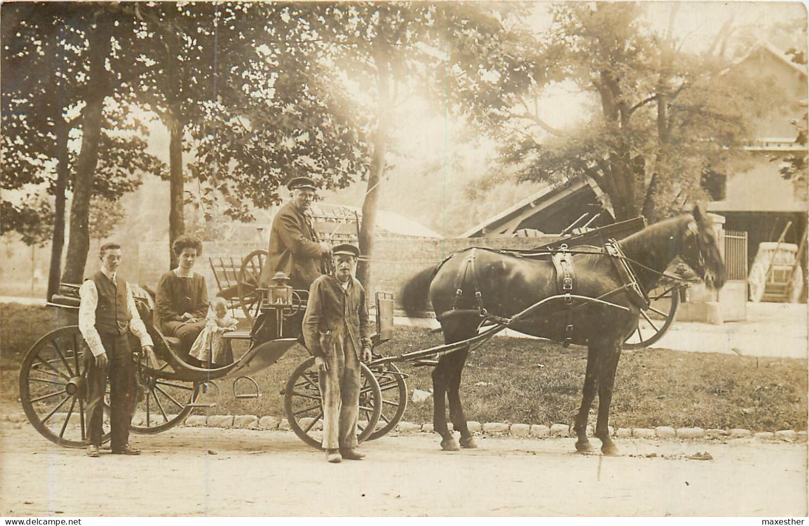 PARMAIN Arrivée De L'Oncle Emile Delange - CARTE PHOTO - Parmain