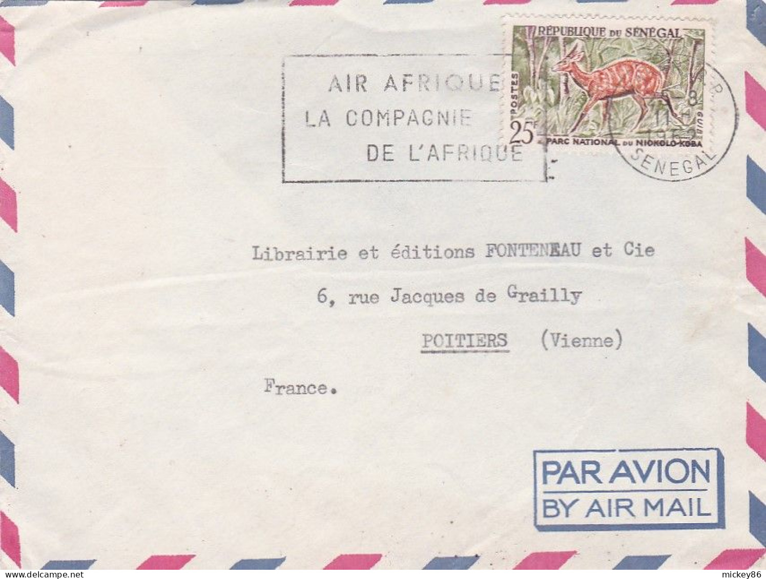 SENEGAL --1962--Lettre DAKAR RP Destinée à POITIERS (France) Timbre Seul Sur Lettre..cachet  "AIR AFRIQUE, Cie De L'Afri - Senegal (1960-...)