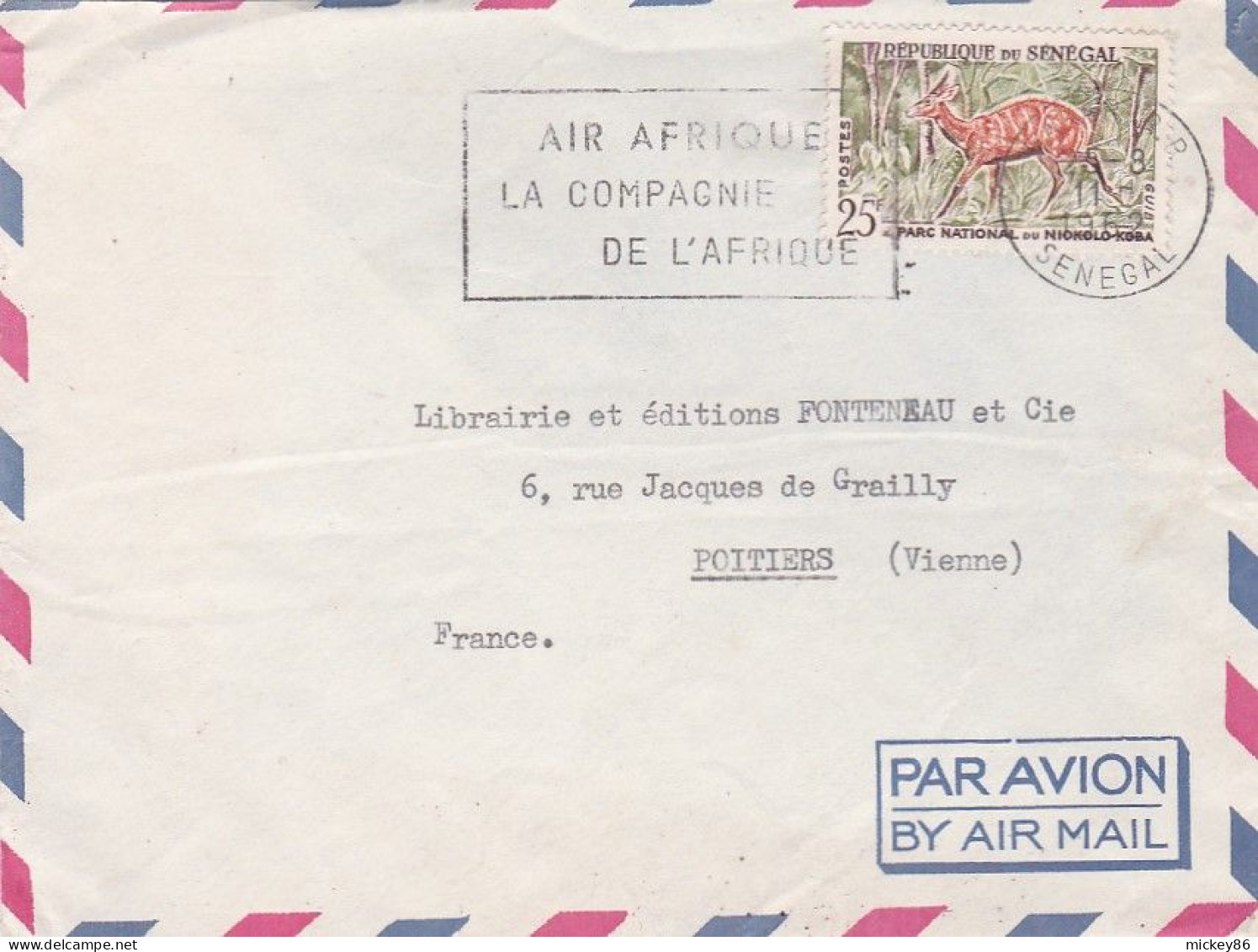 SENEGAL --1962--Lettre DAKAR RP Destinée à POITIERS (France) Timbre Seul Sur Lettre..cachet  "AIR AFRIQUE, Cie De L'Afri - Sénégal (1960-...)