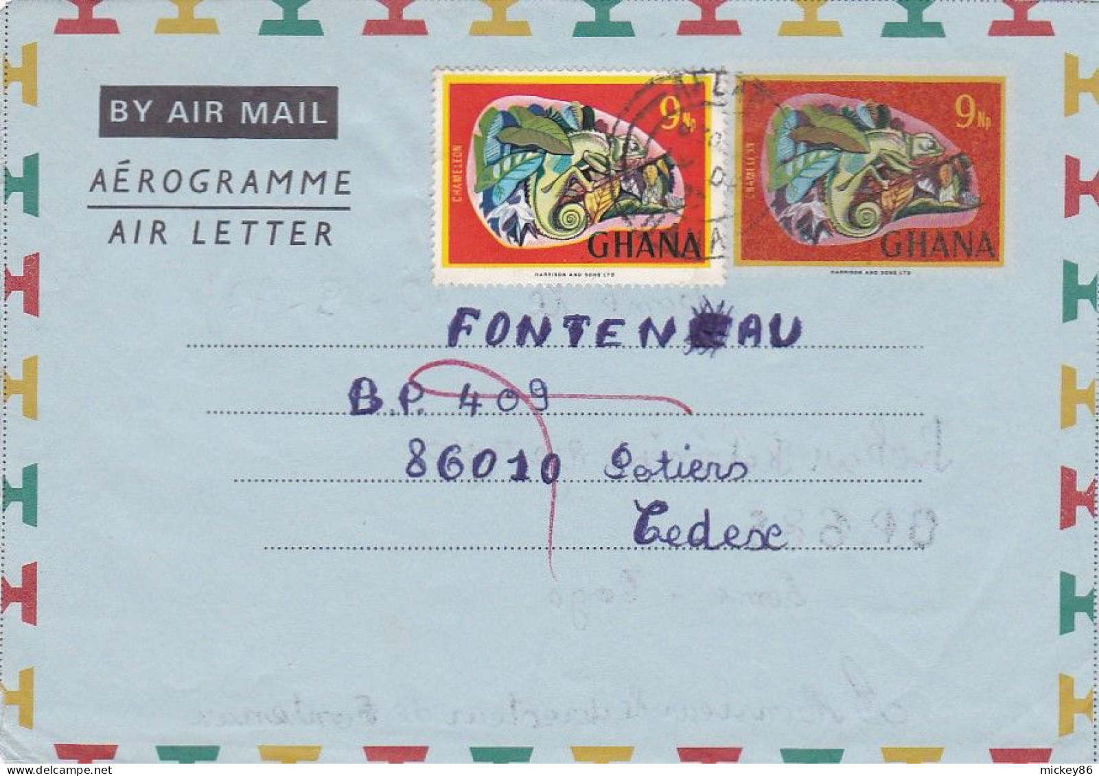 GHANA --1977--Aéorogramme Avec Cplt Affrant Destinée à POITIERS (France) Timbre Lézard .cachet - Ghana (1957-...)
