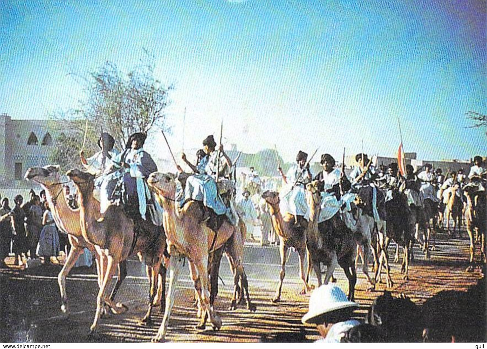 Afrique- MAURITANIE  (Mauritania) Défilé De Guerriers Reguibat  Visite Privée Du Général De Gaulle (1958 )-ATAR (tribu) - Mauritania