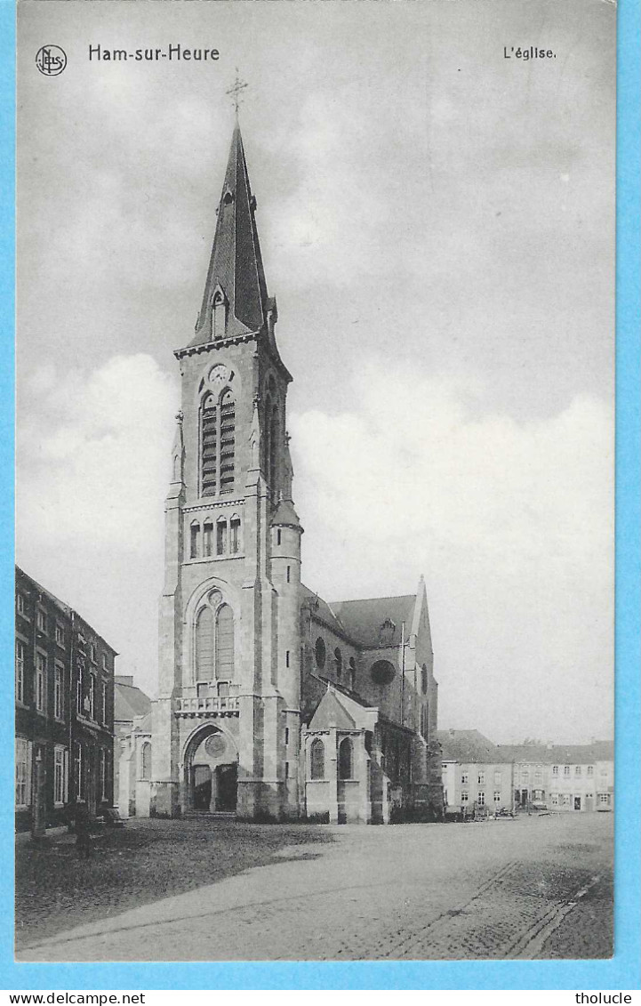 Ham-sur-Heure-+/-1910-L'Eglise Saint-Martin Sur La Grand Place-Edit.Nels-->Alfred Frère,Ham Sur Heure - Ham-sur-Heure-Nalinnes