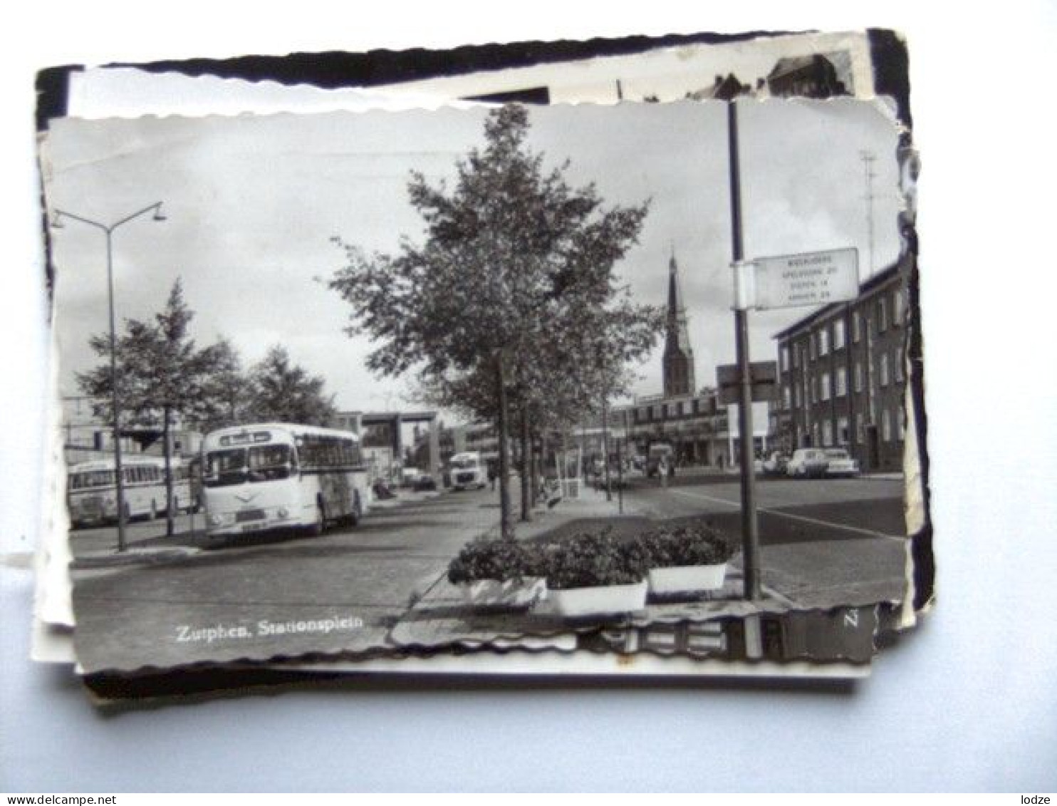 Nederland Holland Pays Bas Zutphen Stationsplein Met Bussen - Zutphen