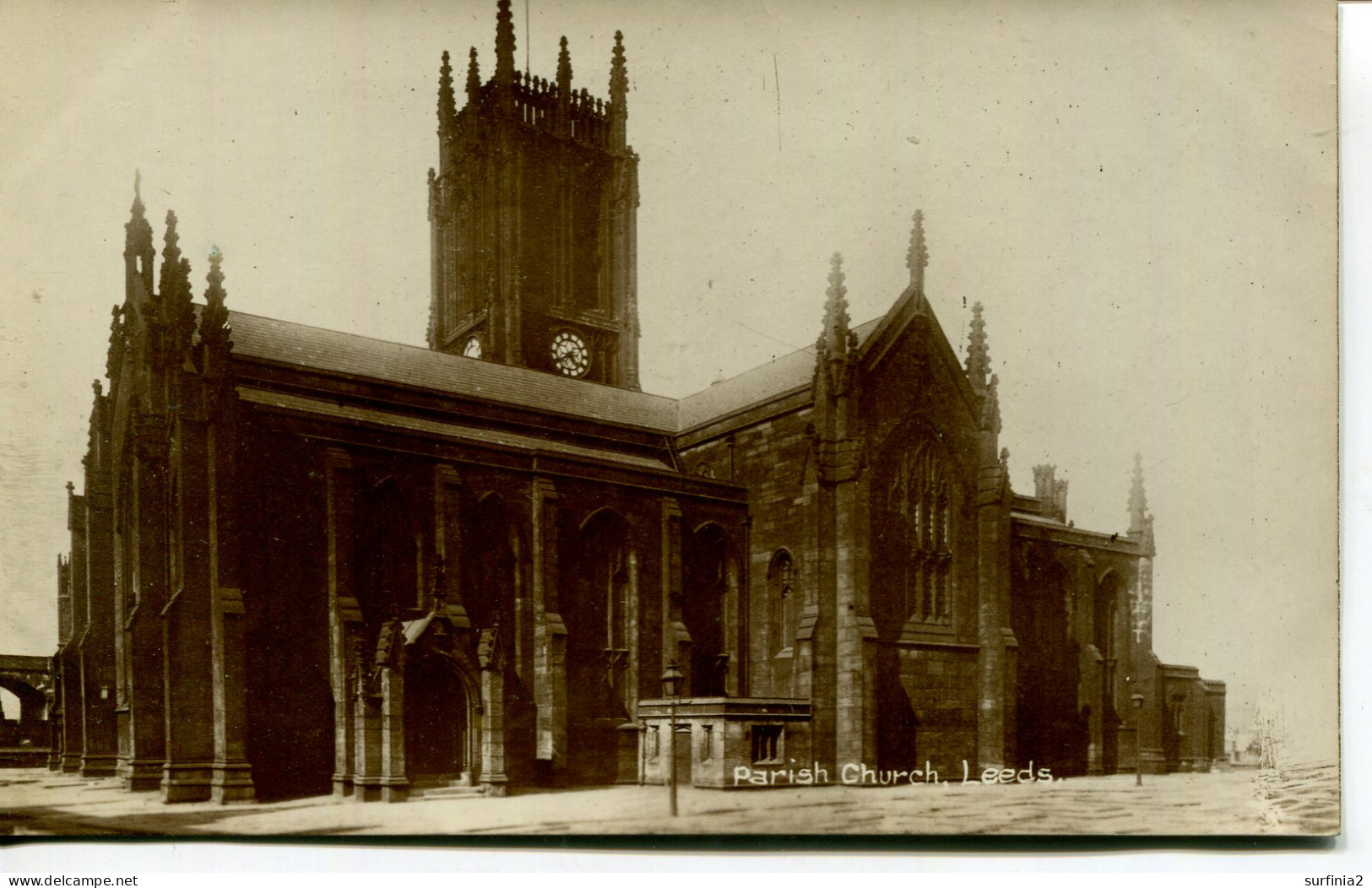 YORKS - LEEDS - PARISH CHURCH  RP Y3991 - Leeds