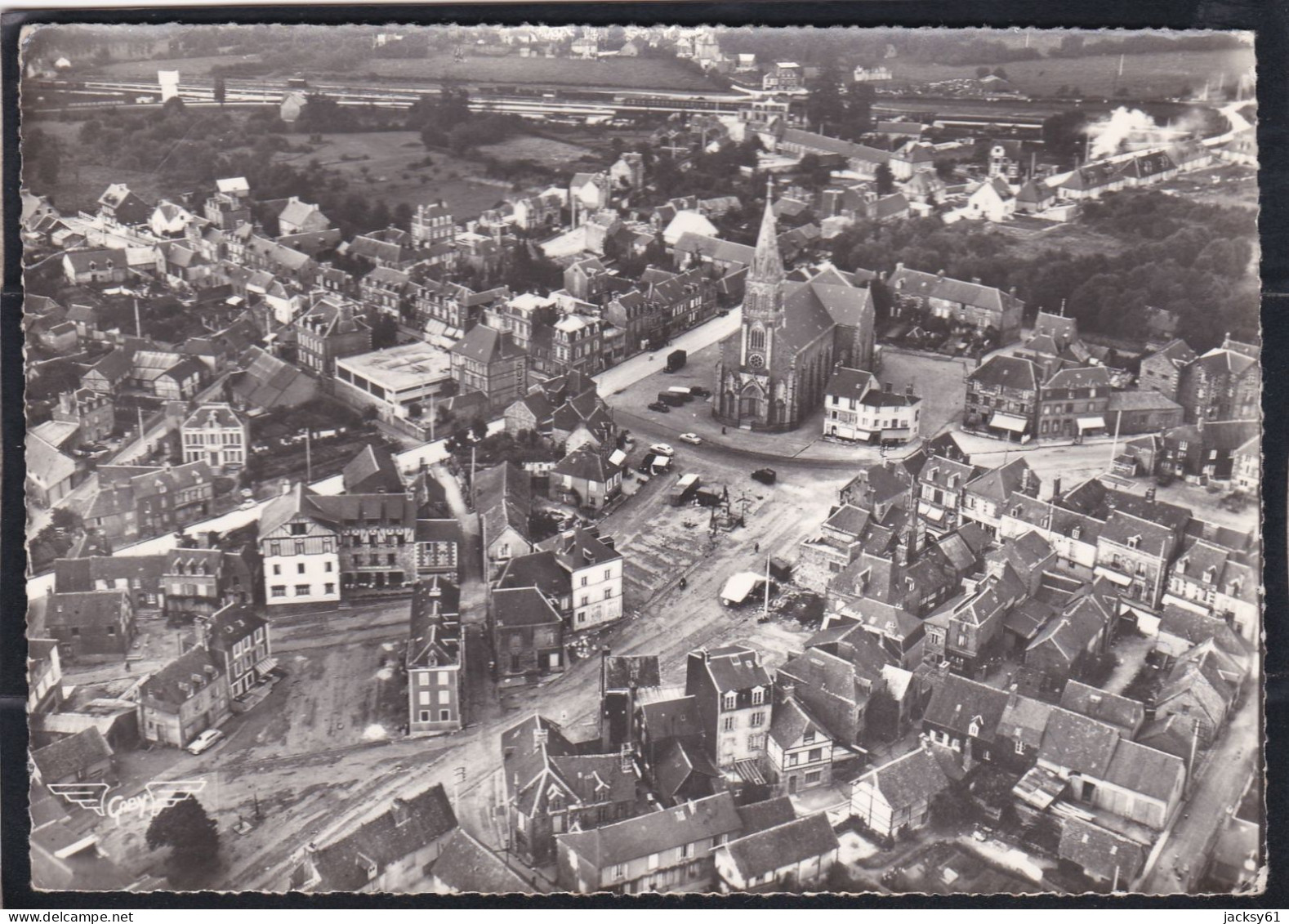 61 - Briouze - Vue Aérienne - Vue Générale - Briouze