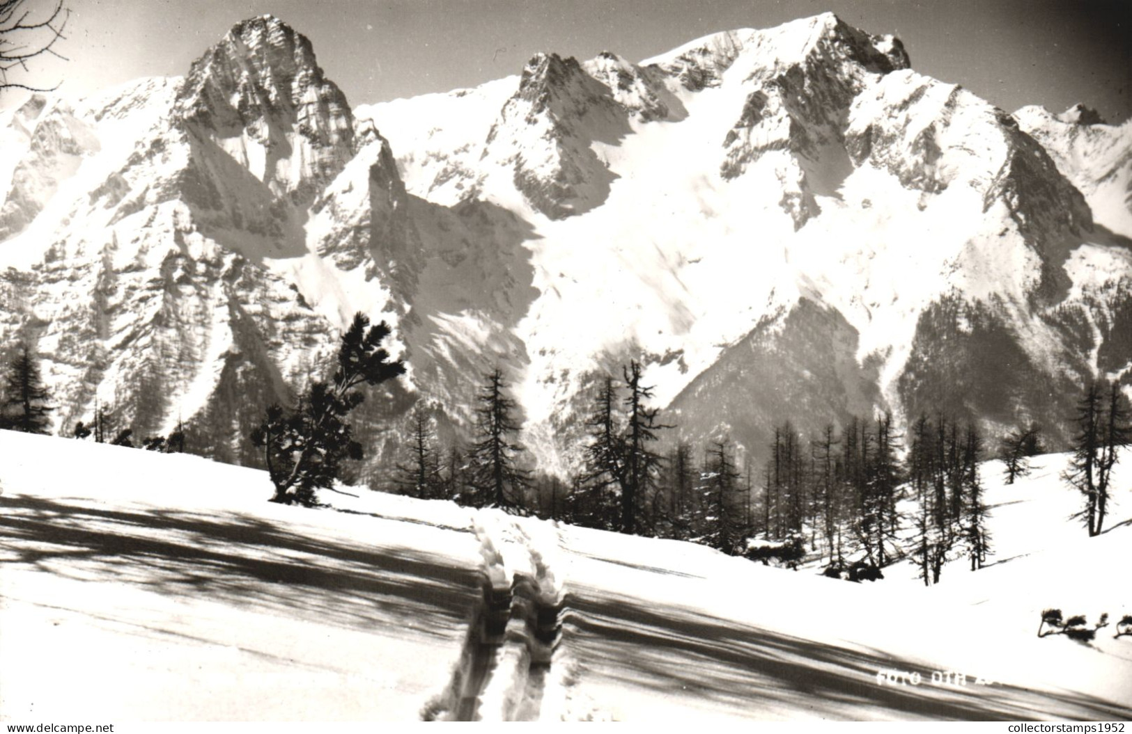 HINTERSTODER, MOUNTAIN, AUSTRIA - Hinterstoder