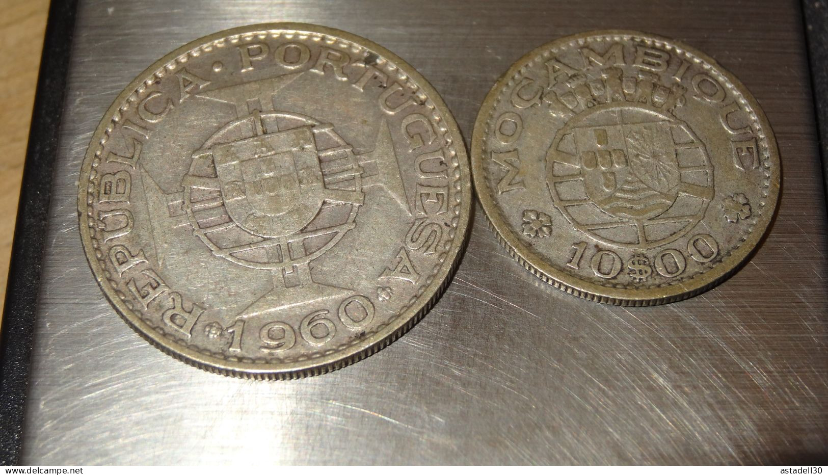 MOZAMBIQUE, Pièces De 10 Et 20 Escudos De 1952 ................ MOZ-001 - Mozambique