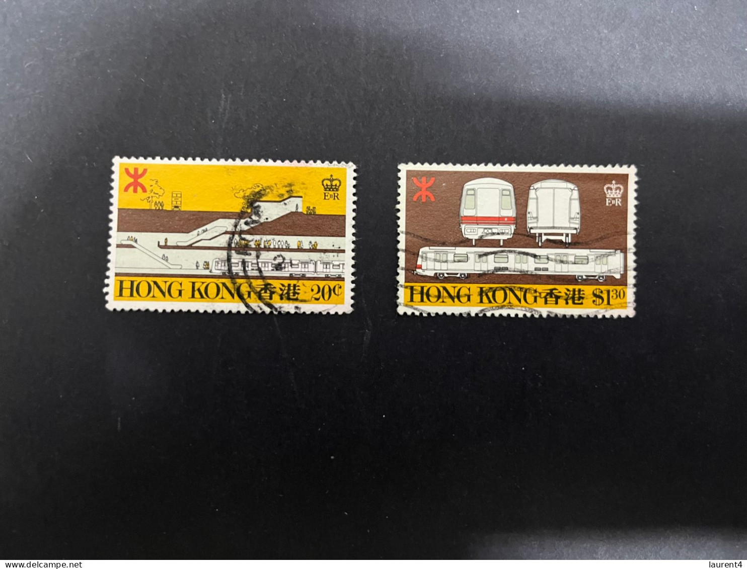 (stamp 8-12-2023) Hong Kong (2 Used Stamps) - Oblitérés