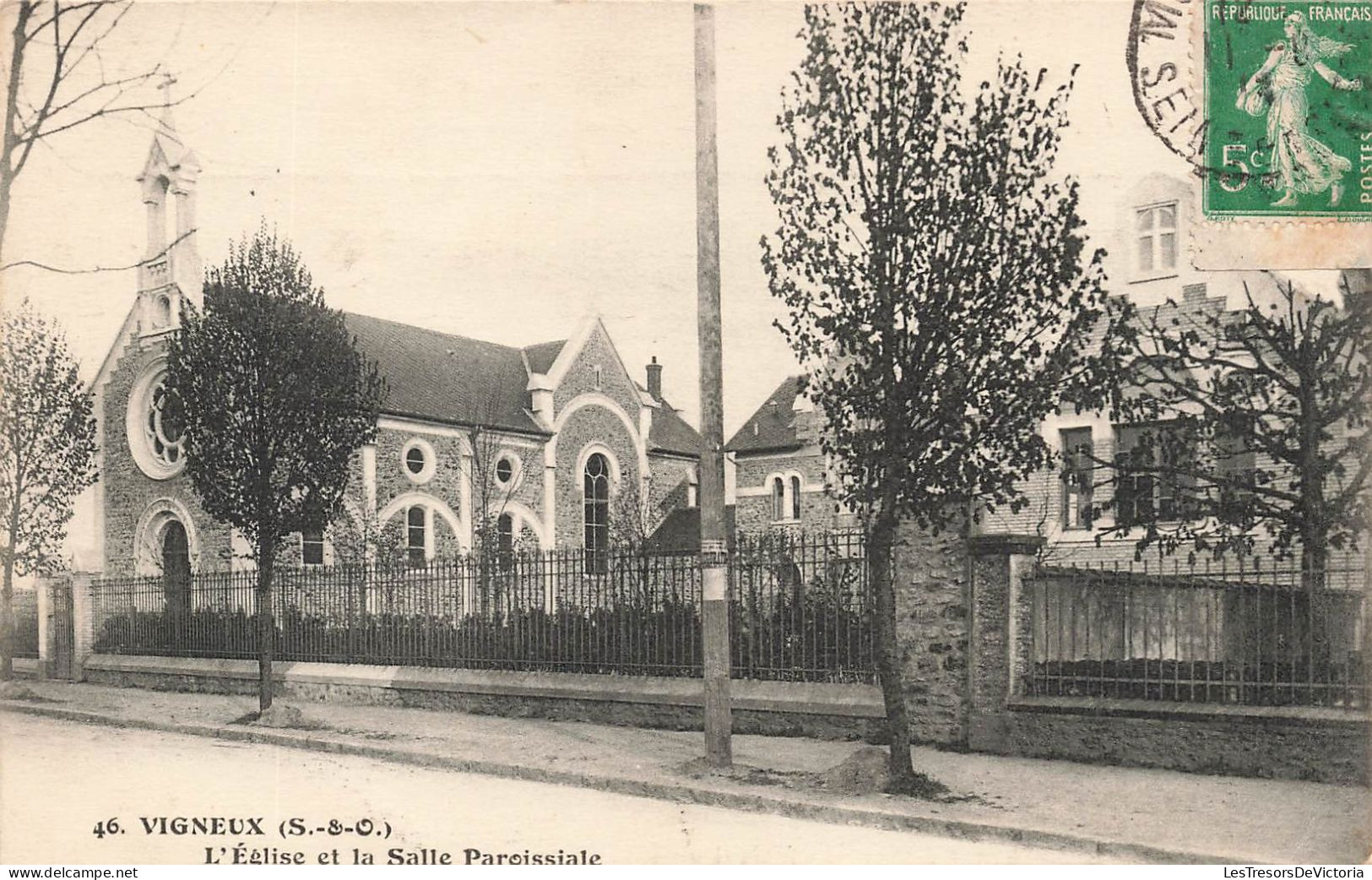 FRANCE - Vigneux - L'église Et La Salle Paroissiale - Carte Postale Ancienne - Vigneux Sur Seine