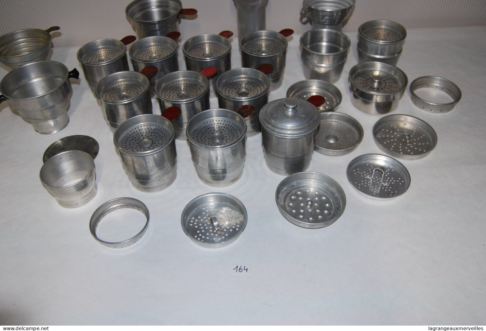 C164 Ensemble +- 20 Tasses - Thé - Café - Aluminium - 1950 60 - Kopjes