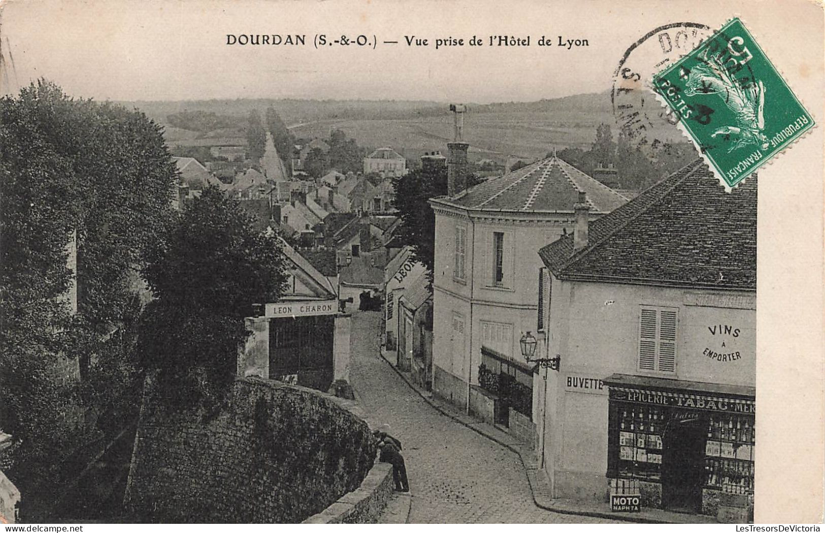 FRANCE - Dourdan - Vue Prise De L'hôtel De Lyon - Carte Postale Ancienne - Dourdan