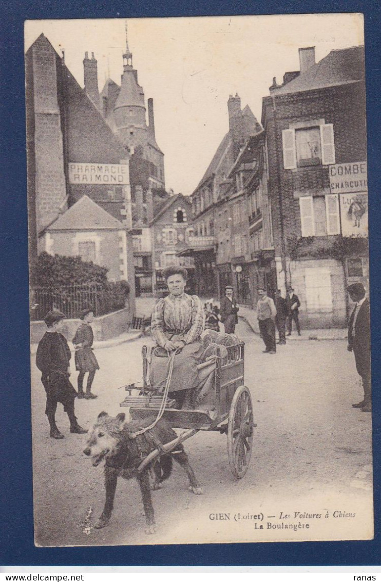 CPA [45] Loiret > GIEN Voiture à Chien Attelage Circulée Métier Pain Boulangère - Gien