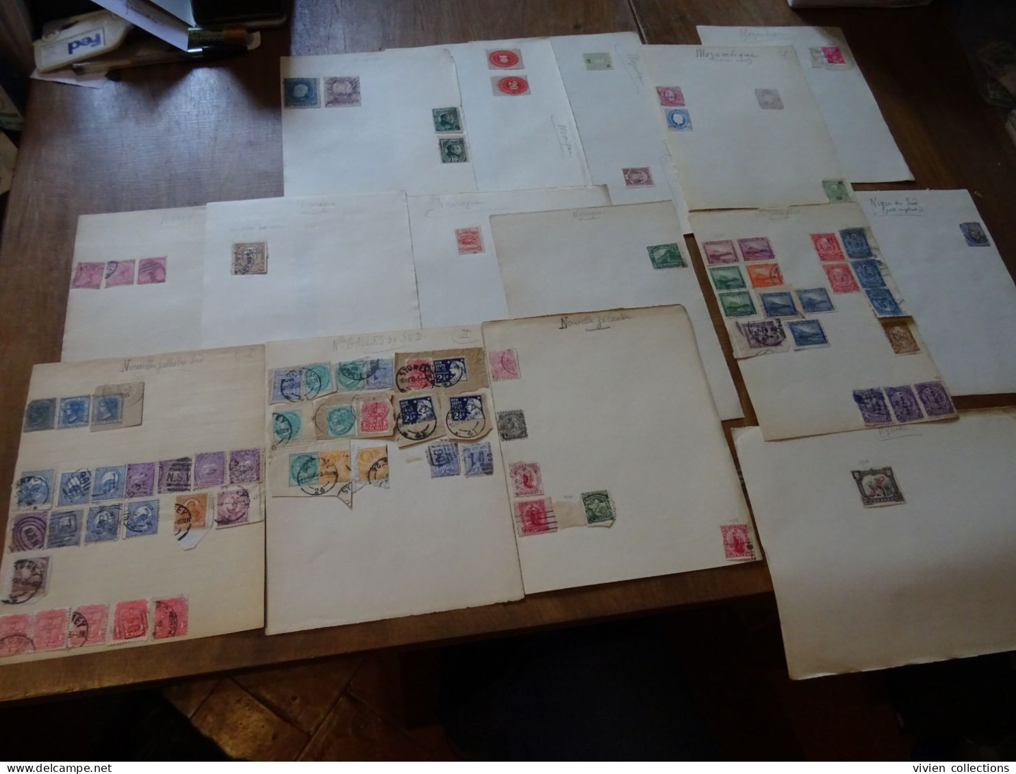 Collection d'époque a étudier Europe / Monde 3050 timbres + 200 des colonies françaises + documents et cachets de 14/18
