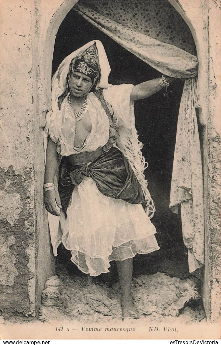 ALGERIE - Une Femme Mauresque - Carte Postale Ancienne - Women