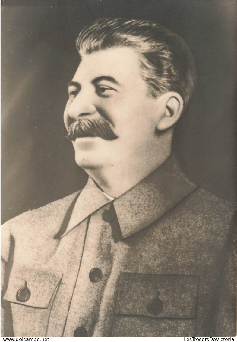 MILITARIA - Personnage - Joseph Staline - Dirigeant Soviétique - Carte Postale Ancienne - Personen
