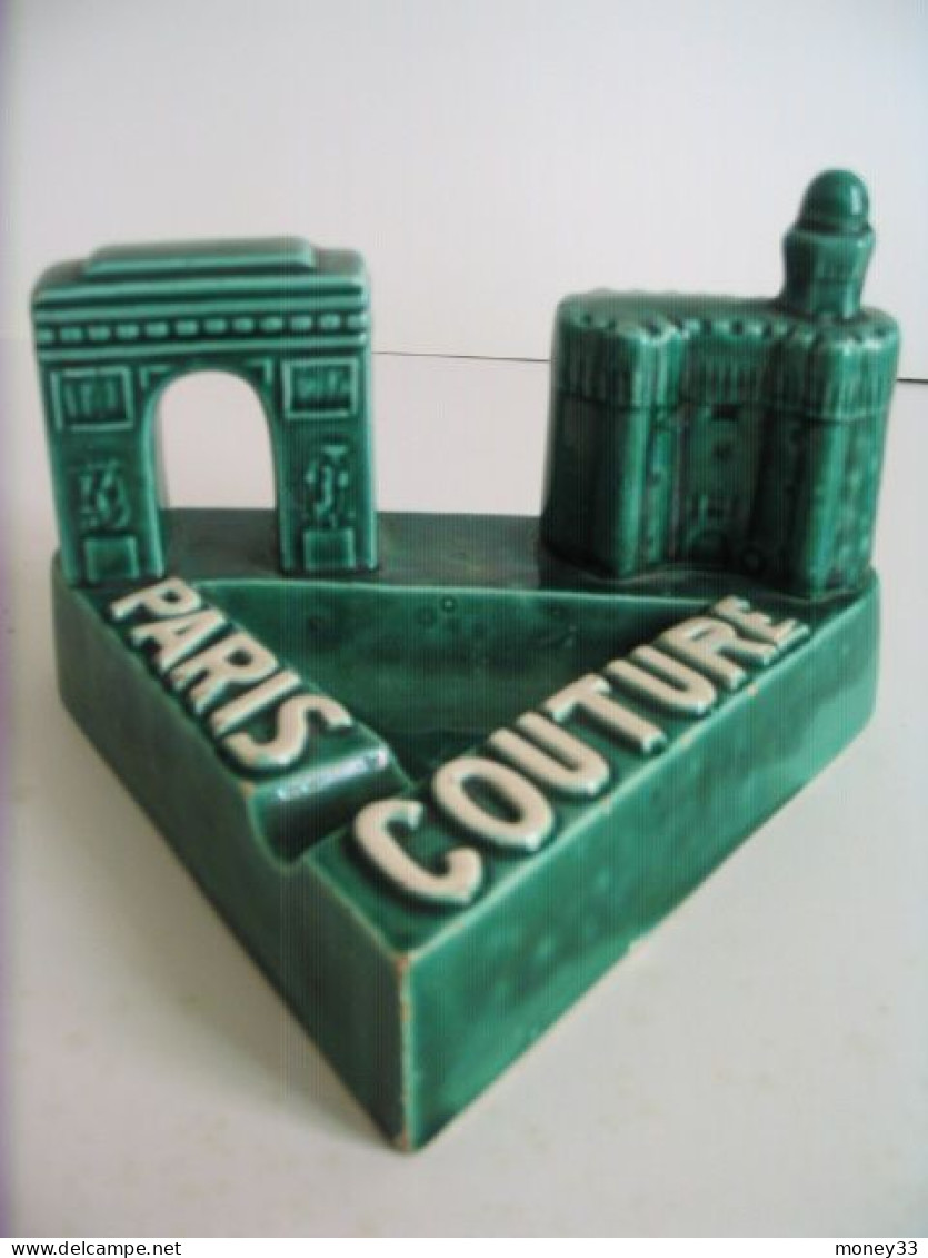 Cendrier " Paris Couture " En Céramique Verte. Arc De Triomphe - Ashtrays