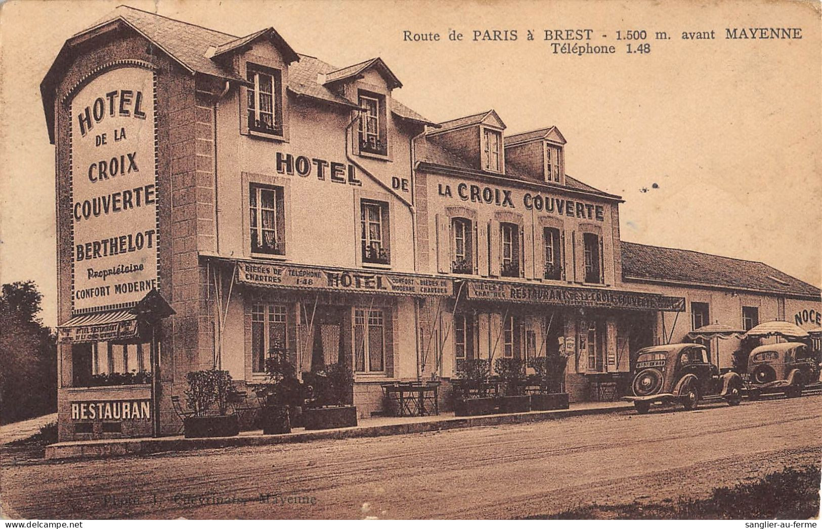CPA 53 HOTEL DE LA CROIX COUVERTE / ROUTE DE PARIS A BREST AVANT MAYENNE - Other & Unclassified