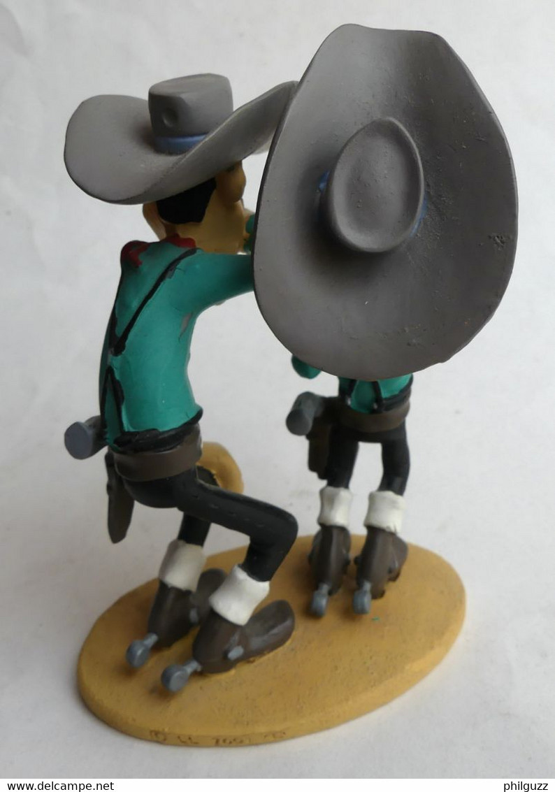 FIGURINE EN RESINE LUCKY LUKE ATLAS DEUX DALTON WILLIAM ET JACK QUI RIGOLENT (2) - Autres & Non Classés