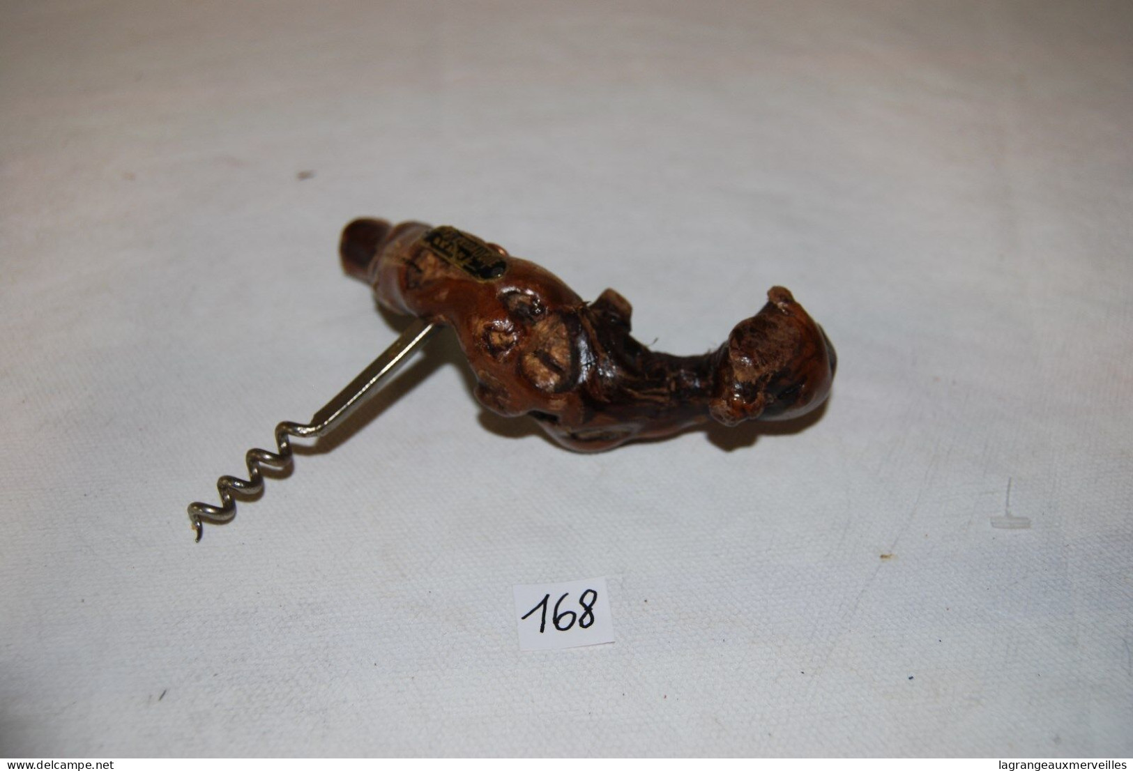 C168 Ancien Ouvre Bouteille - Pieds De Vigne - Bottle Openers