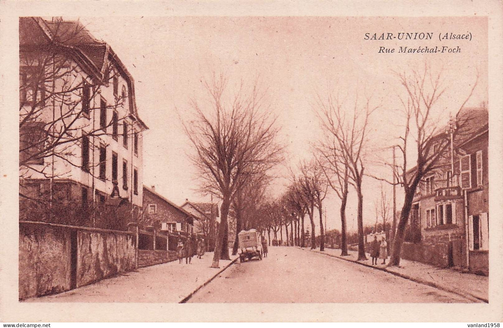 SAAR-UNION-rue Marechal Foch - Sarre-Union