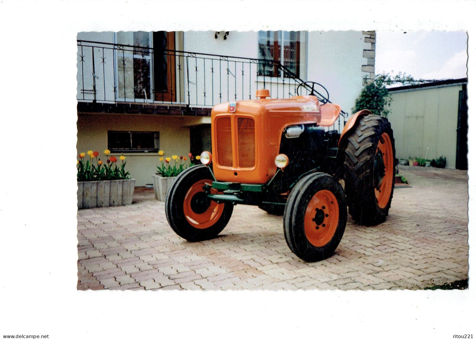 Cpm 21 - Côte D'Or - VARANGES - N° 58 - M. Brullebaut Restaurateur De Tracteurs - Tracteur Gros Plan S.O.M. -55 - Tractors