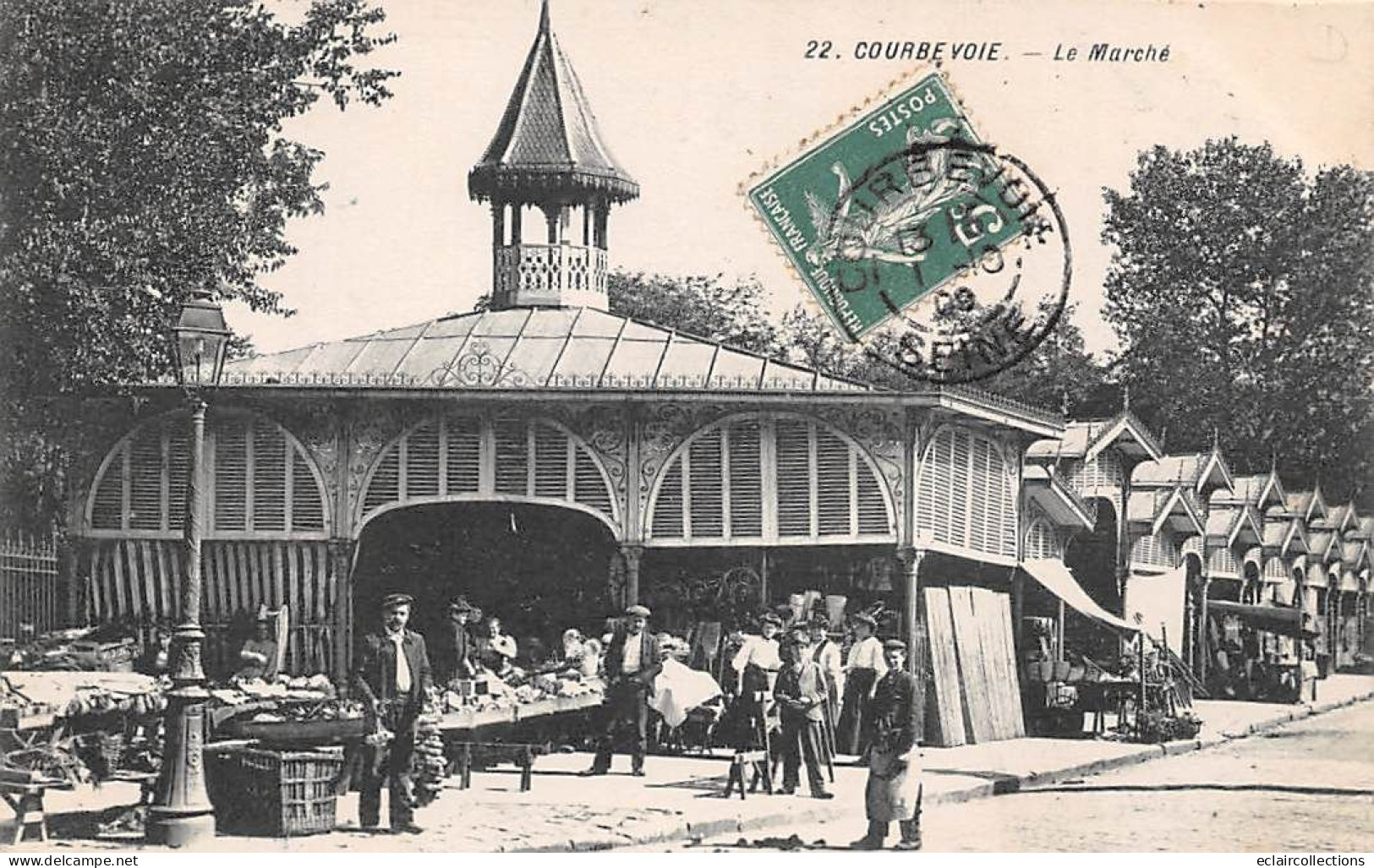 Courbevoie       92         Le Marché. Halles      N° 22.   (Voir Scan) - Courbevoie